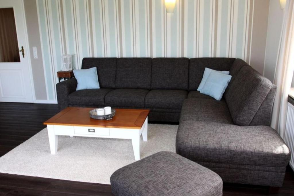 Ferienwohnung Wohnen unter Reet Galmsbull Exterior foto