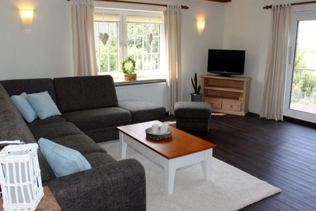 Ferienwohnung Wohnen unter Reet Galmsbull Exterior foto