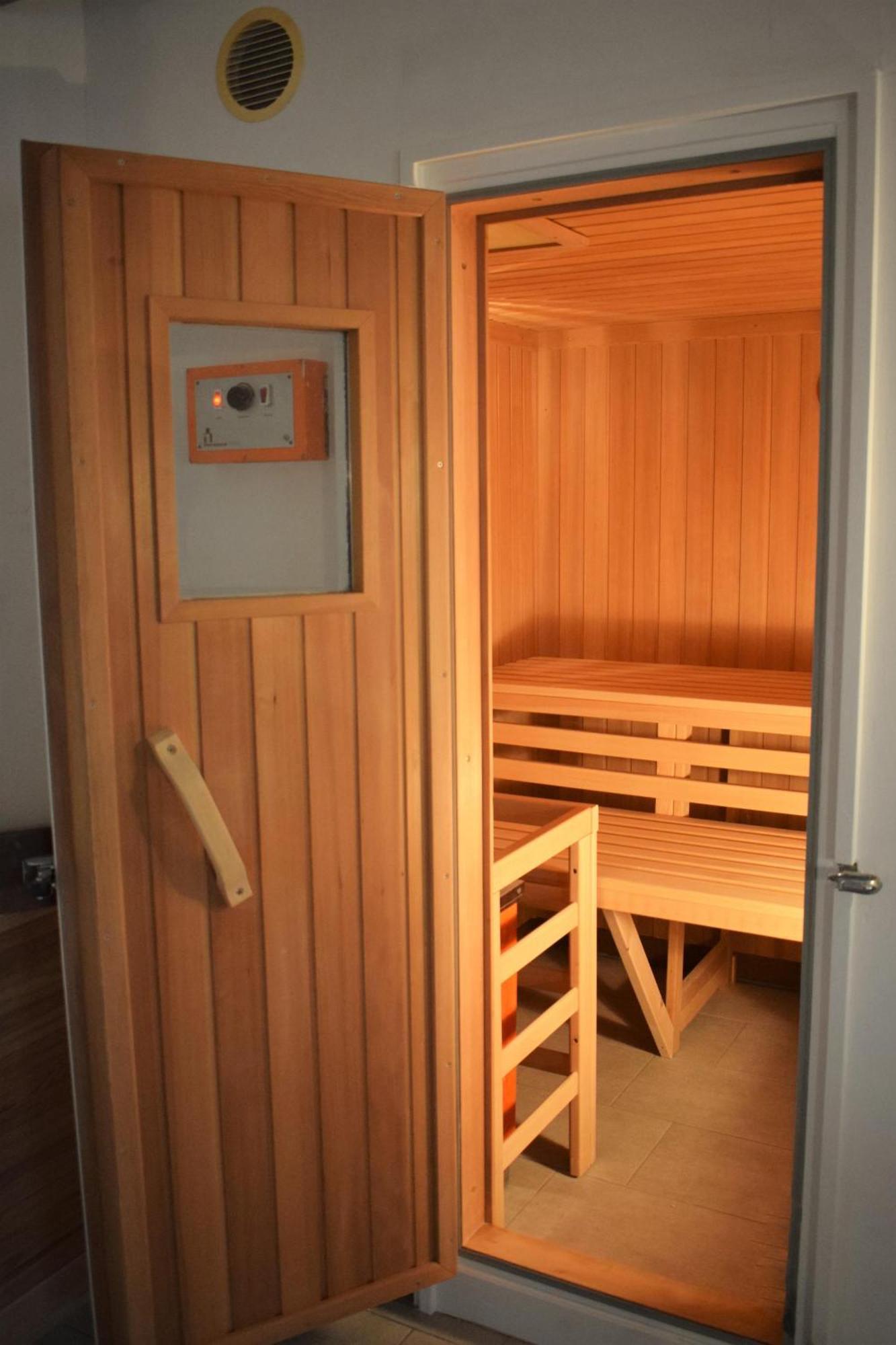 Ferienwohnung Wohnen unter Reet Galmsbull Exterior foto