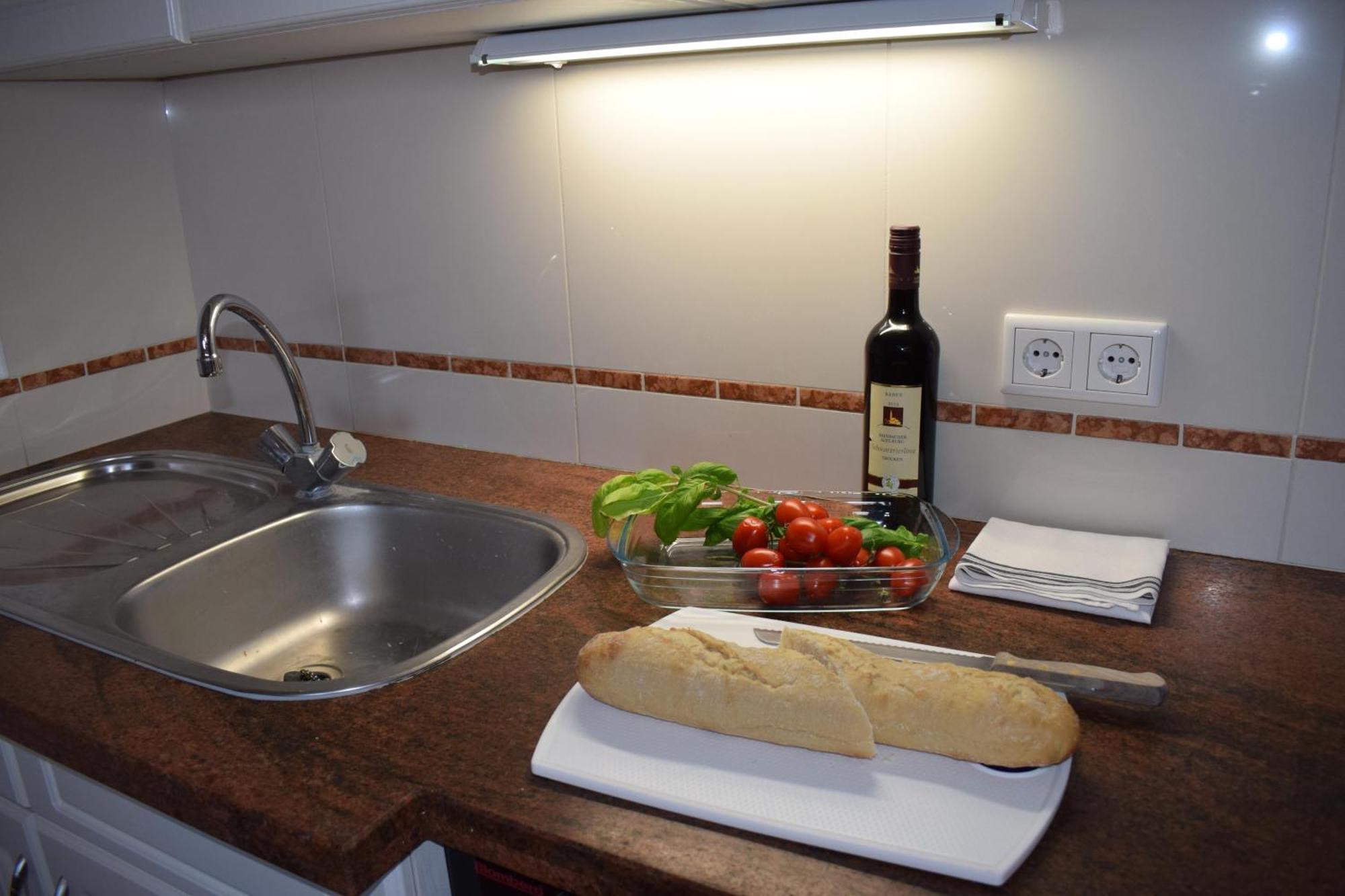 Ferienwohnung Wohnen unter Reet Galmsbull Exterior foto